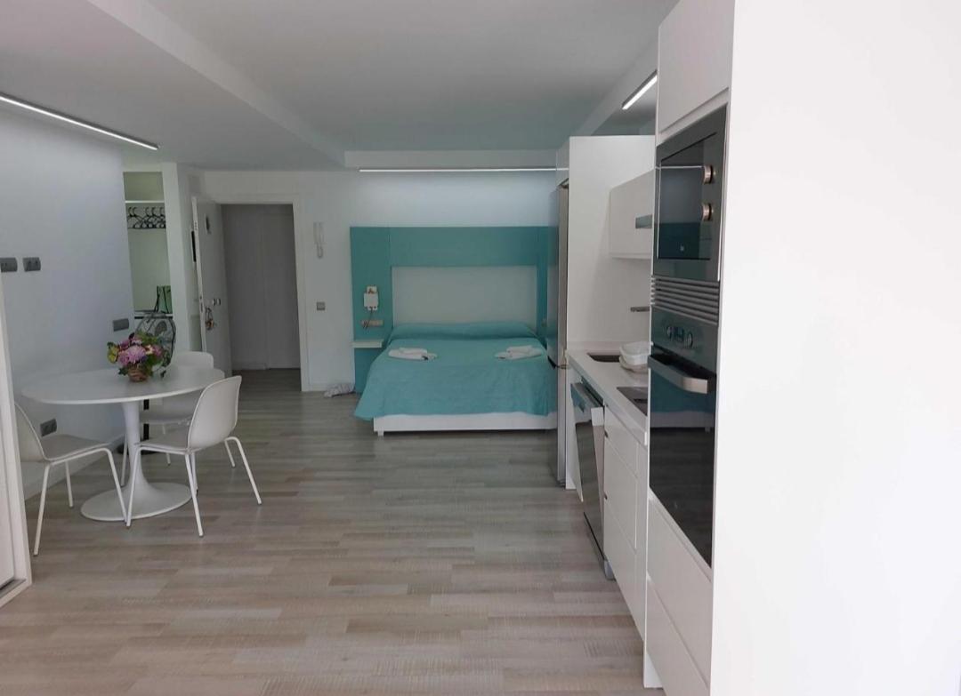 Apartamento Nuevo En Playa Del Aguila Maspalomas Apartment San Bartolomé Екстериор снимка